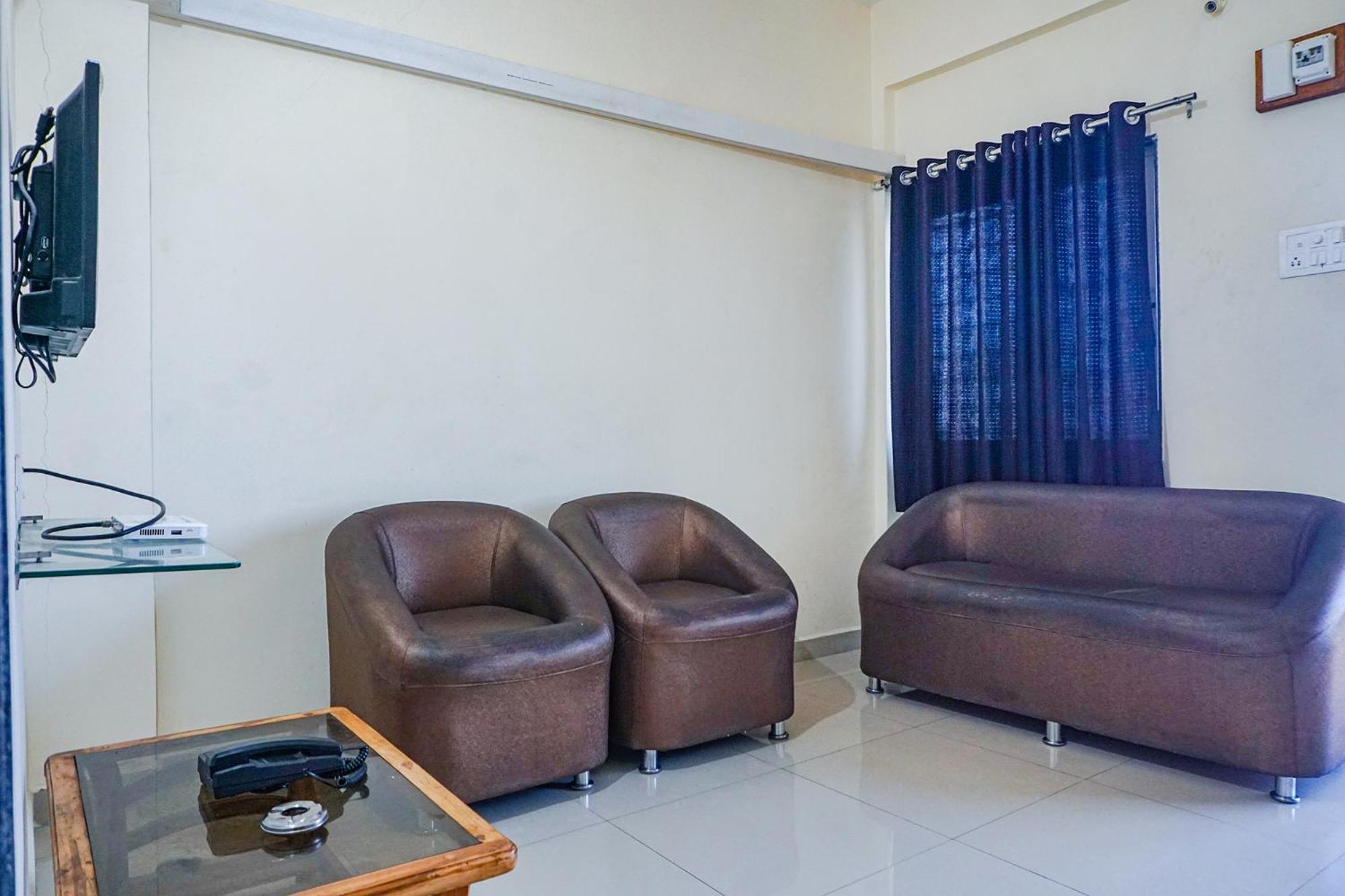 Fabexpress Vaishnav Inn Talegaon Dabhade Zewnętrze zdjęcie